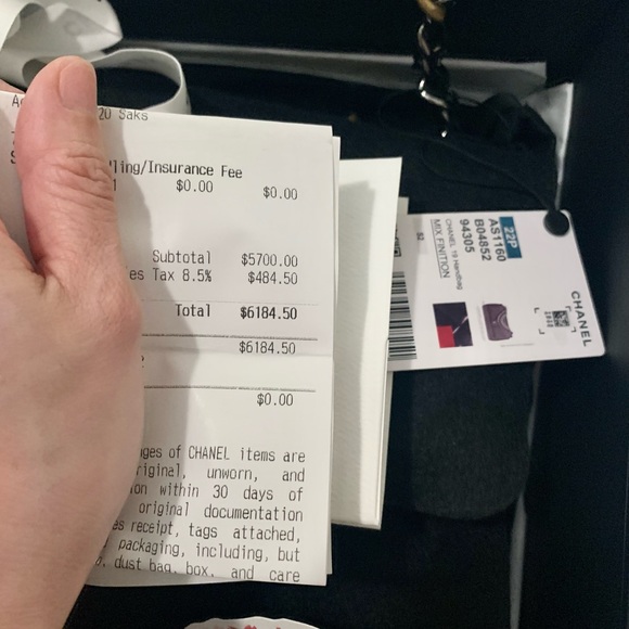 ❌SOLD❌Chanel 19 small lambskin - Picture 10 of 11